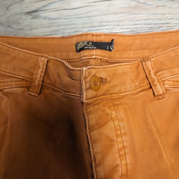 New, no tags, Prana capris button fly size 2 - Picture 1 of 3